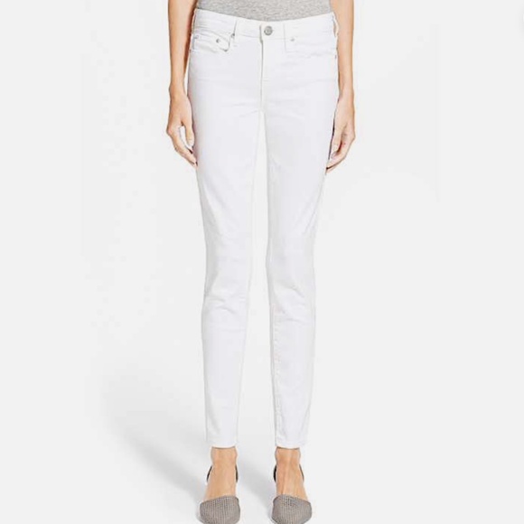 Vince Denim - Vince Classic White Denim Jeans – Size 25